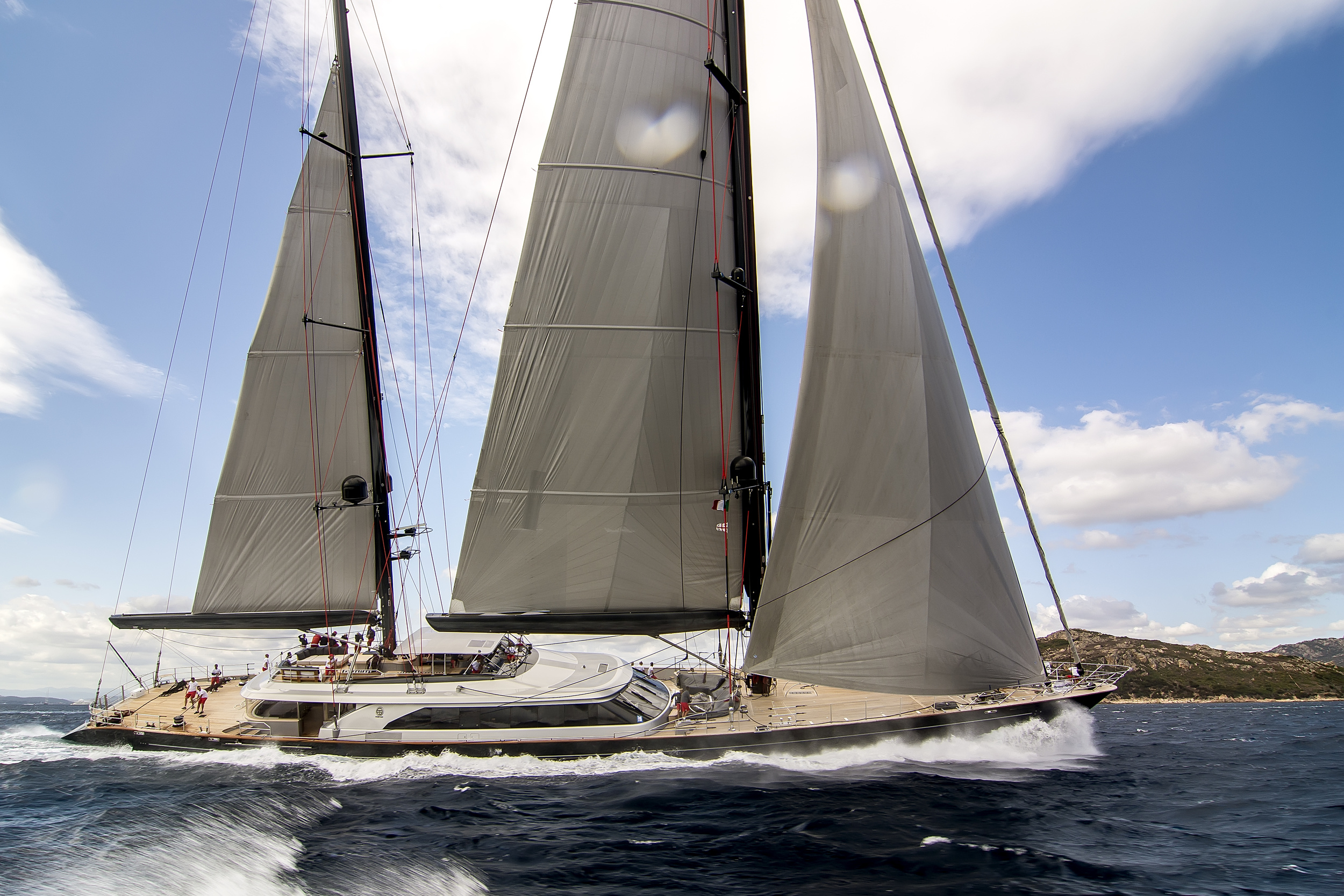 yacht racing pictures